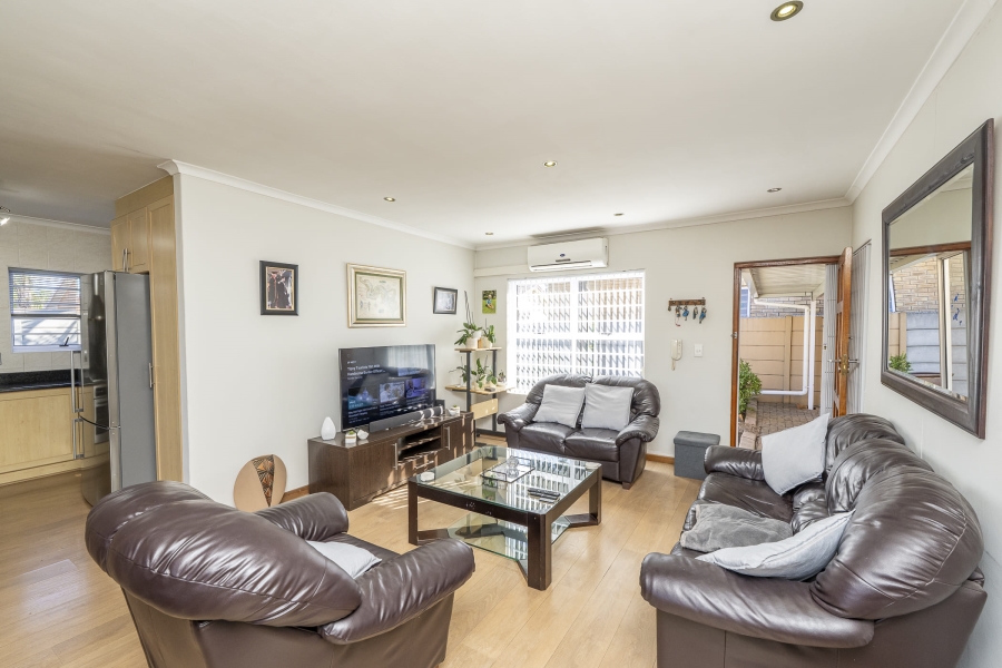 3 Bedroom Property for Sale in Protea Heights Western Cape